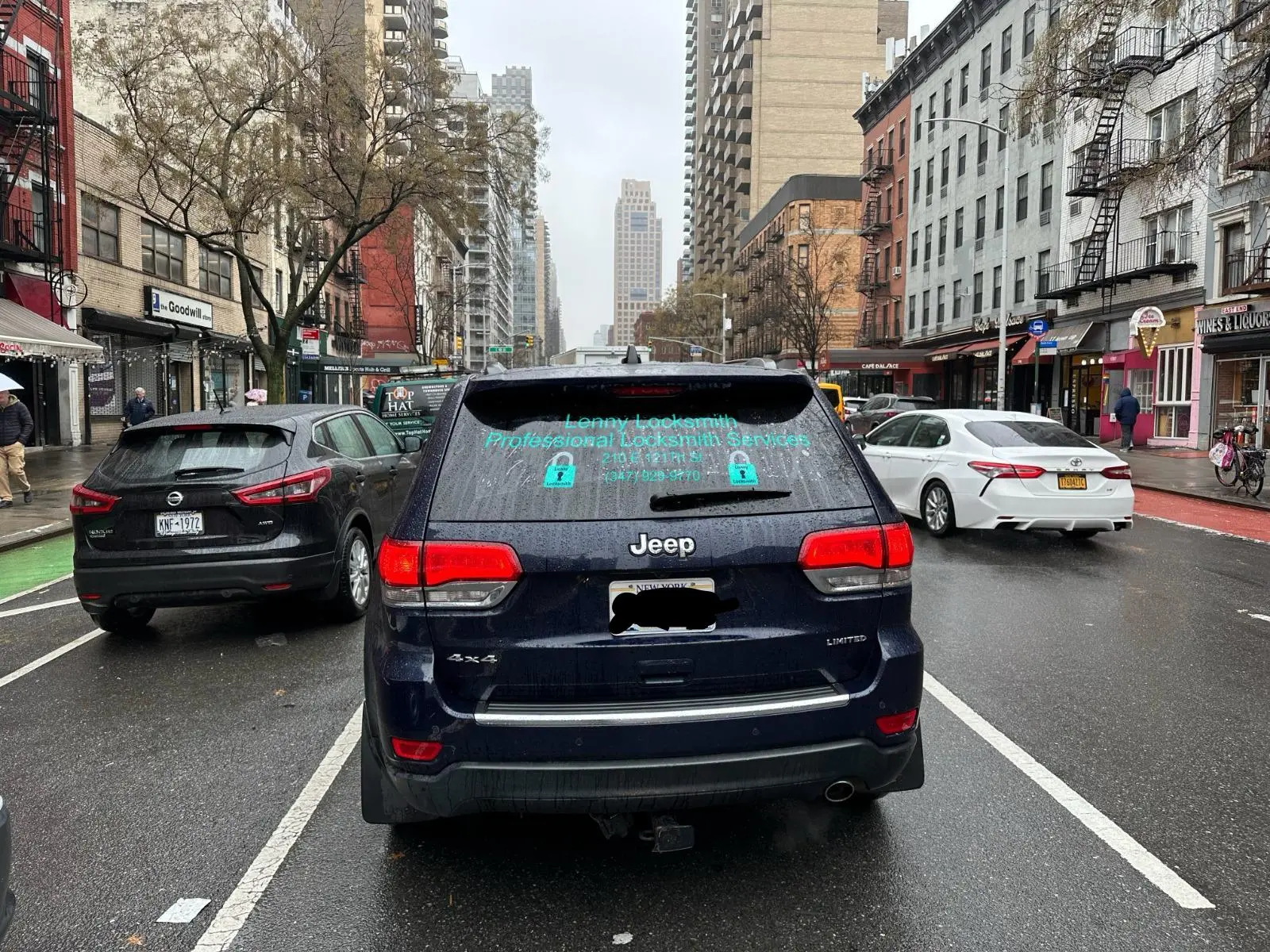 Lenny Locksmith NYC mobile unit - rear view in Manhattan traffic